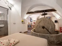 Mulino Rossi (Ptb170) Hotels in Pietrabruna