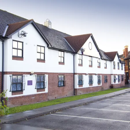 Premier Inn Manchester Airport Heald Green