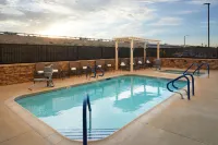 Fairfield Inn & Suites Palmdale West - Pools