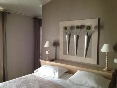 Hôtel les Magnanarelles Hotels in Les Baux-de-Provence