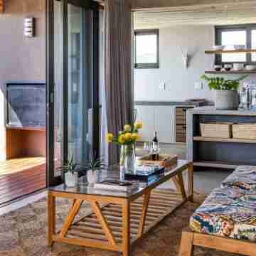 Ilanga Beach House Rooms
