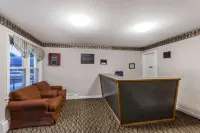Travelodge by Wyndham Great Barrington Berkshires - Motels
