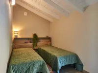 Laghetto Hotels near Vibar Nord Spa