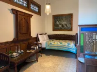Rumah Pesik Art & Heritage Hotels in Banguntapan