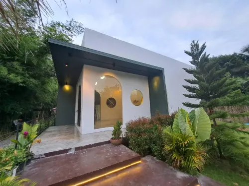 Baan Nai Baan Nok Resort Hotels in Mueang Nakhon Nayok District