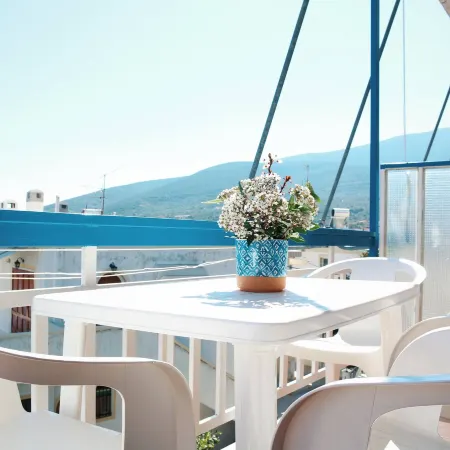 Seaview - Selfcatering Apartment - Helen No 1