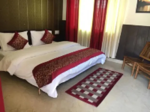 Annpurna Residency Hotels in Datia
