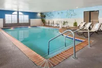 Country Inn & Suites by Radisson, Lexington, KY - Pools