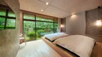 Awazuonsen Kitahachi Hotel di Komatsu