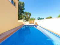 Velazquez - Pool
