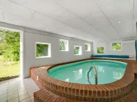 "Jerrit" - 1.4km from the Sea