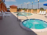 Super 8 by Wyndham Battleboro/Rocky Mount