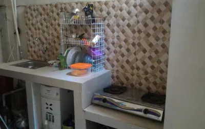 Maqmil homestay & kost putri syariah 普蘭巴南廟（Prambanan Temple）附近的飯店