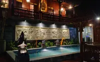 The Pekayon Villa Pacet - 수영장