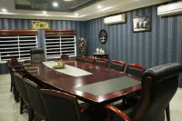 All Seasons Hotel - Executive