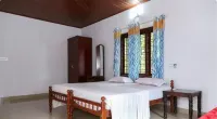 Lovedale Lakeside Homestay Hotels in Muhamma