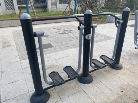 Hongbang Xiong'an Station Homestay (Wangjia Street) Отели рядом с достопримечательностью «Songliao Bianguan Gu Tunnel»