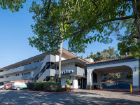 Days Inn by Wyndham Encinitas Moonlight Beach Hoteles en Encinitas