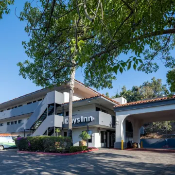 Days Inn by Wyndham Encinitas Moonlight Beach