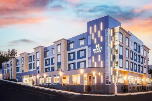 Hyatt Place San Carlos - parking
