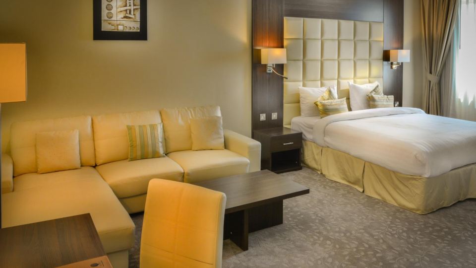 Golden Ocean Hotel
