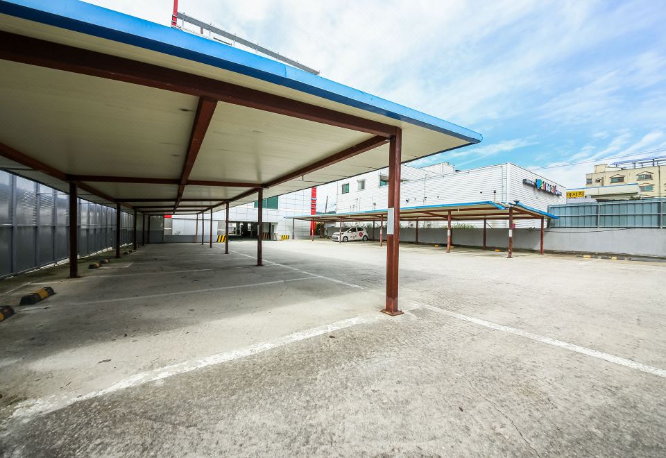 (유)호텔모양성 외관 야경