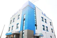 Namdang Port Ocean Fantasy Hotel