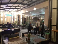 Hotel Poinisuk