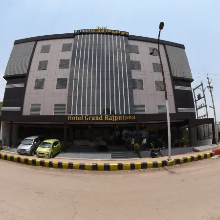 Hotel Grand Rajputana
