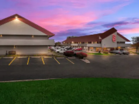 Red Roof Inn Cleveland - Independence Hotels in Independence