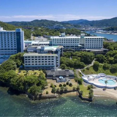 Toba Seaside Hotel