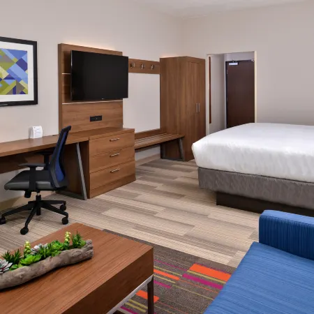 Holiday Inn Express & Suites ALACHUA - GAINESVILLE AREA by IHG