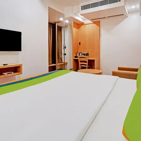 Treebo Vinayak Inn, 600 MTS from Coimbatore Railway Station