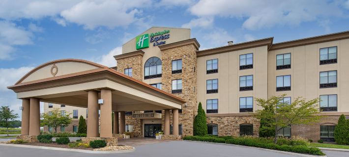 Holiday Inn Express & Suites Cleveland Northwest by IHG Hoteles en Cleveland