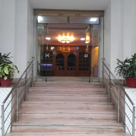 Hotel Utsav Deluxe