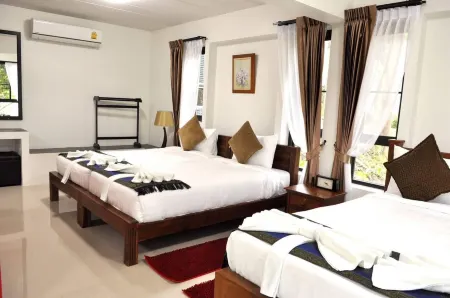 Silver Garden Resort Отели рядом с достопримечательностью «Alpaca Hill»