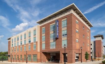 Hampton Inn and Suites by Hilton Bloomfield Hills Detroit