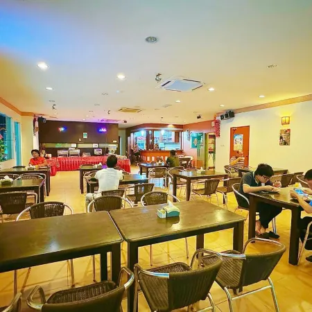 Grand Far East Hotel