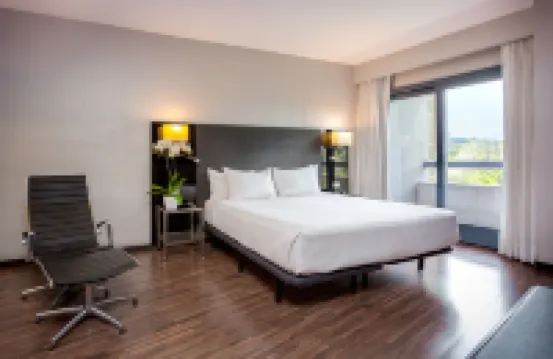 Eurostars Monte Real Hotels near Pitis Metro Station