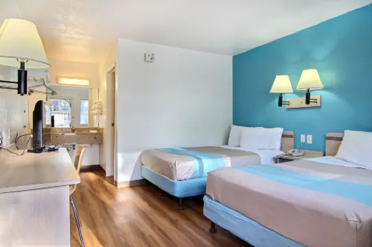 โมเทล 6 ลับบ็อก เท็กซัส