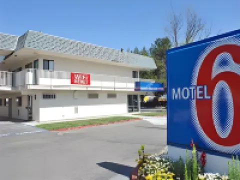 Hi - Wheel Flats Hotels in Davis