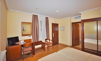 Hotel ELE Acueducto