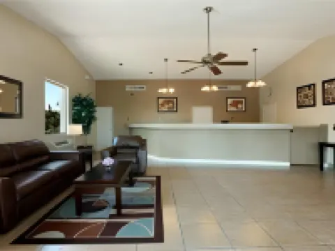 ซุปเปอร์ 8 บายวินด์แฮม ดาวน์ทาวน์ทูซอน ศูนย์การประชุม โรงแรมในทูซอน