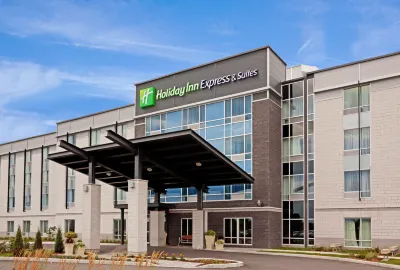 Holiday Inn Express & Suites Saint - Hyacinthe Hotels in Saint-Hyacinthe