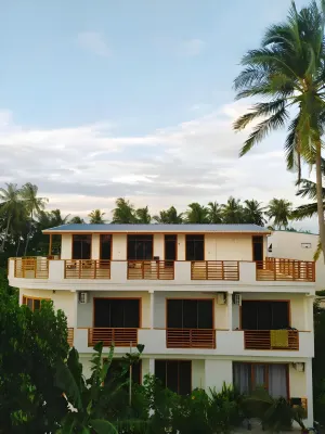 Cowry Inn Các khách sạn gần Diggaru