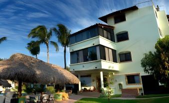 Hotel Casamar Suites