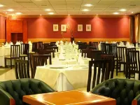 Hotel Diego de Almagro Valdivia - พร้อมอาหารเช้า