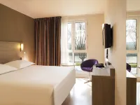 Escale Oceania Orleans Hotels in Orleans