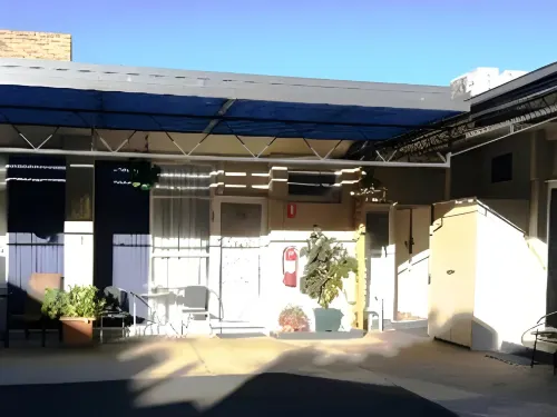 Clifton Motel