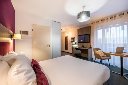 Nemea Appart Hotel Quai Victor Tours Centre